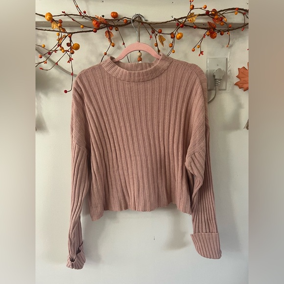 American Eagle Outfitters Soft Pink Knit Sweater - Picture 8 of 10